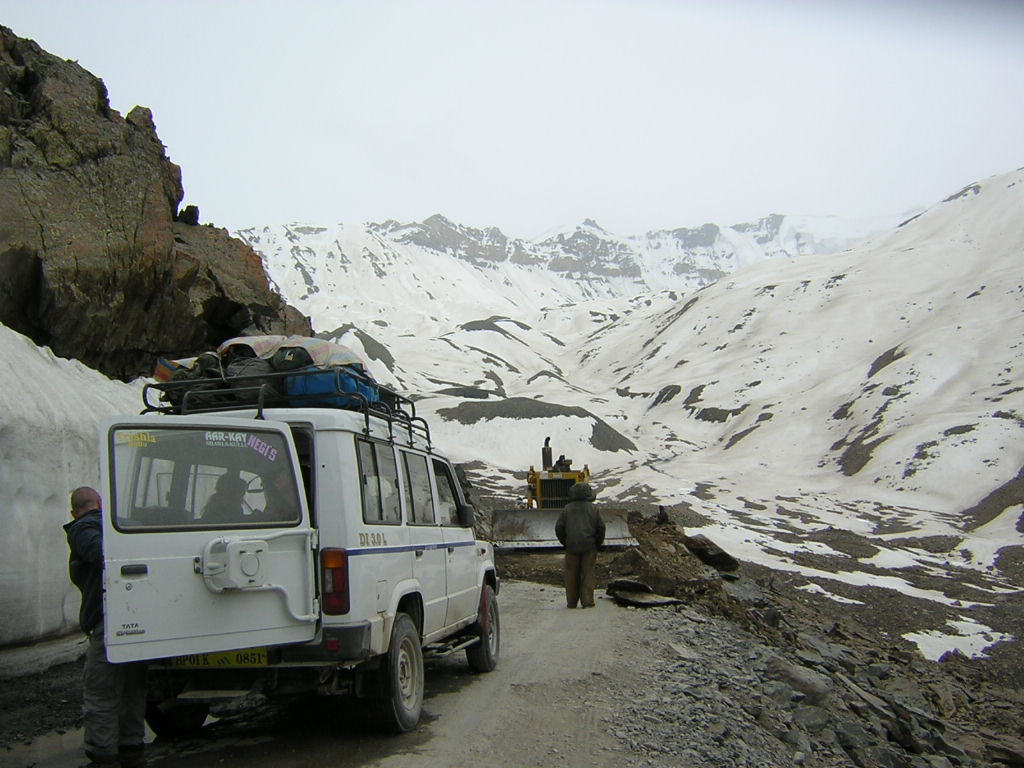 World's highest motorable pass (17,350-feet): Himalayas, India
