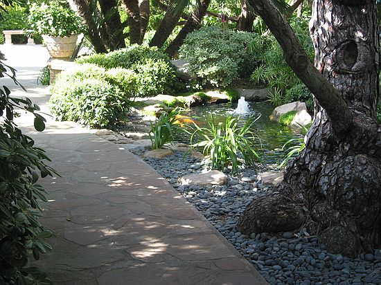 Walkway - Meditation gardens: Yogananda Self-Realization Fellowship, Encinitas, California
