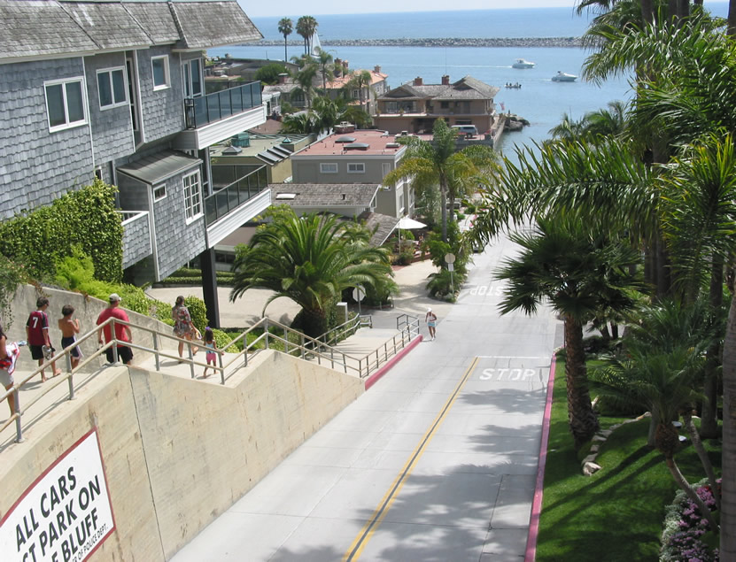 All Cars Must Park on the Bluff, except us local residents of China Cove, here in Corona del Mar, Newport Beach, California