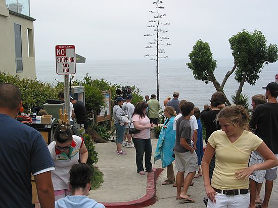 Film crew & extras, Thalia street filming, Laguna Beach, California