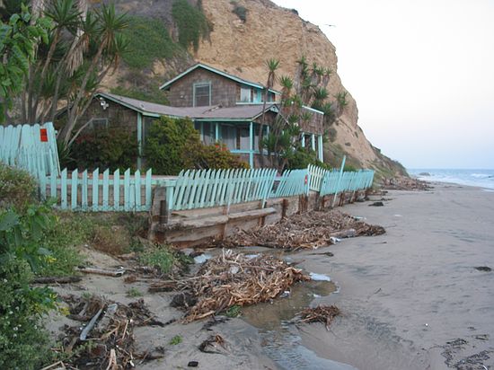 The house where "Beaches" was filmed (starring Bette Midler - Crystal Cove State Park, Laguna Beach